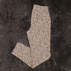 High-Rise Skinny Ankle Length Leopard print.